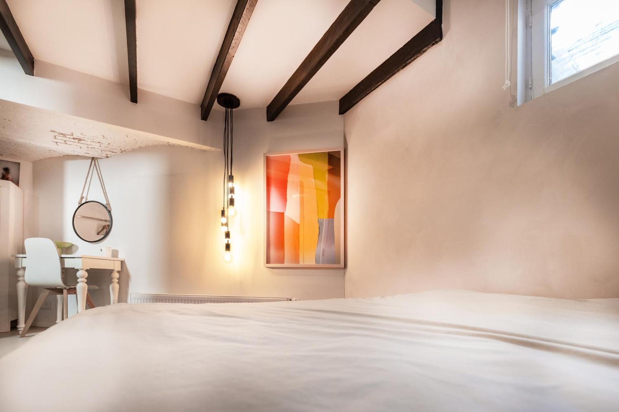 Appartement 22 Minuten Van Amsterdam En Utrecht 힐베르쉼 외부 사진